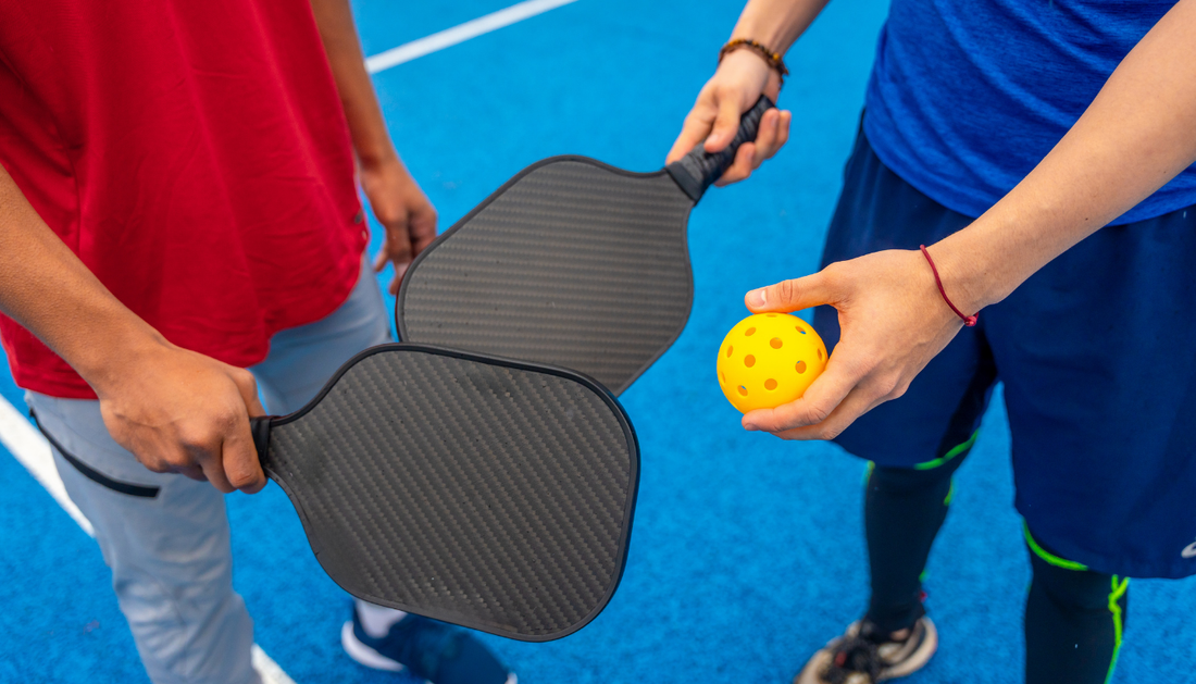 How to Keep Your Carbon Fiber Pickleball Paddle Feeling New for Longer?